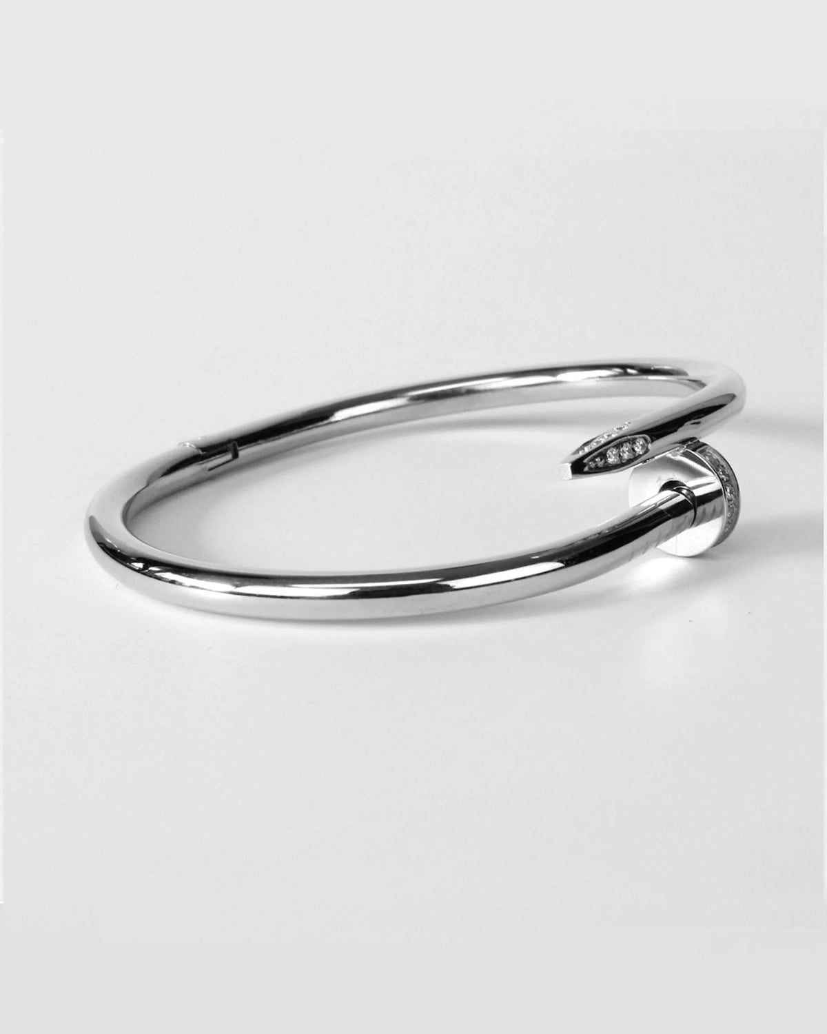 Brazalete CRT Juste un clou